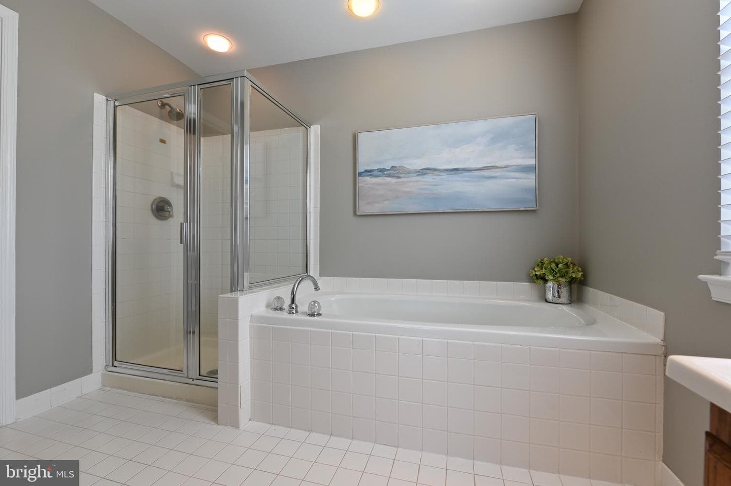 1710 Vestment Court photo 32