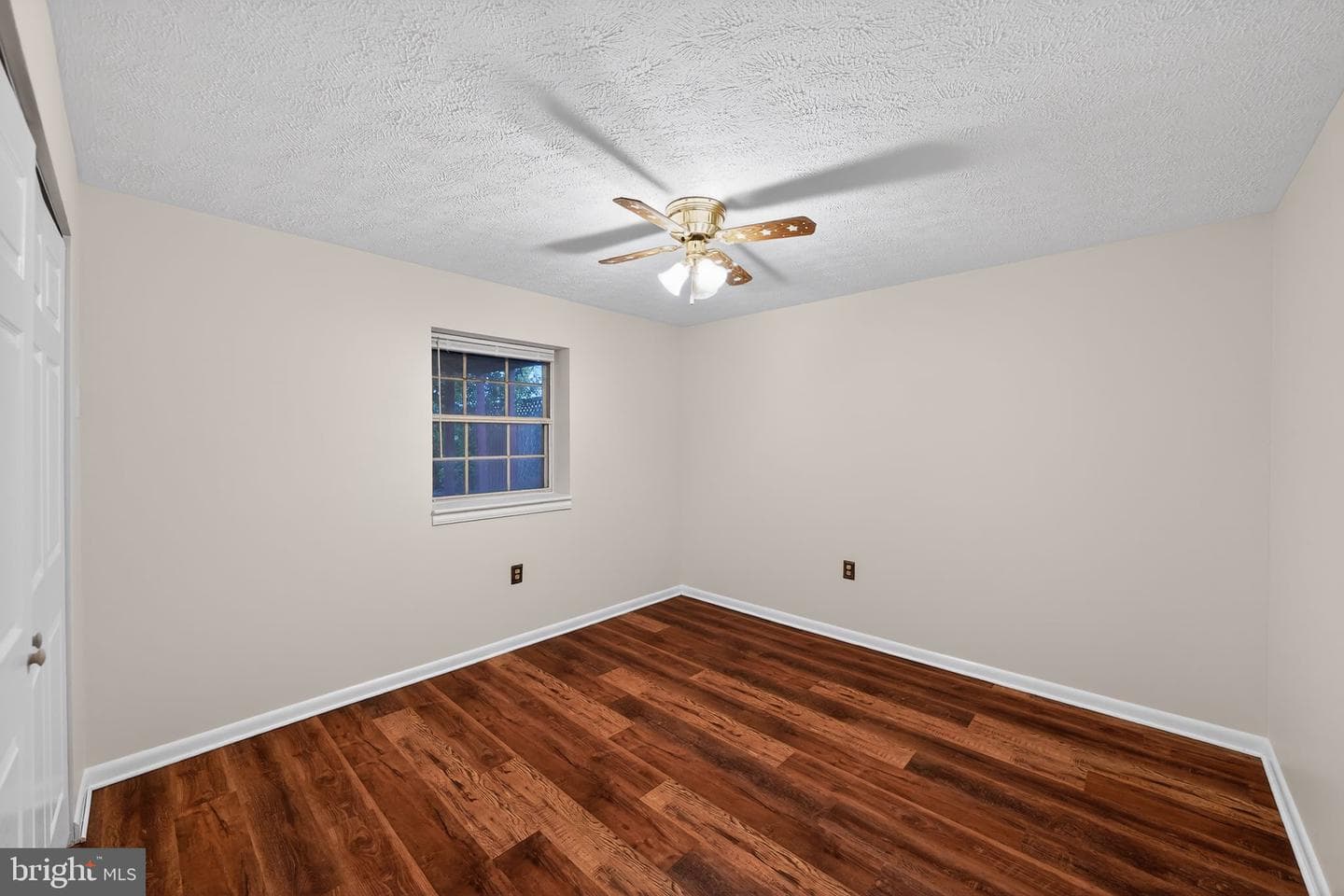 2313 Westport Lane photo 4