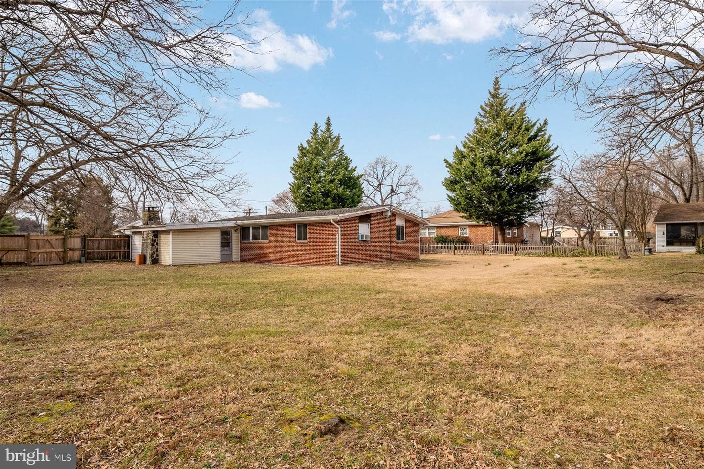 214 Saint James Drive photo 13