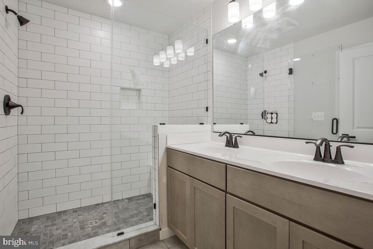1209 Johnson Drive photo 16