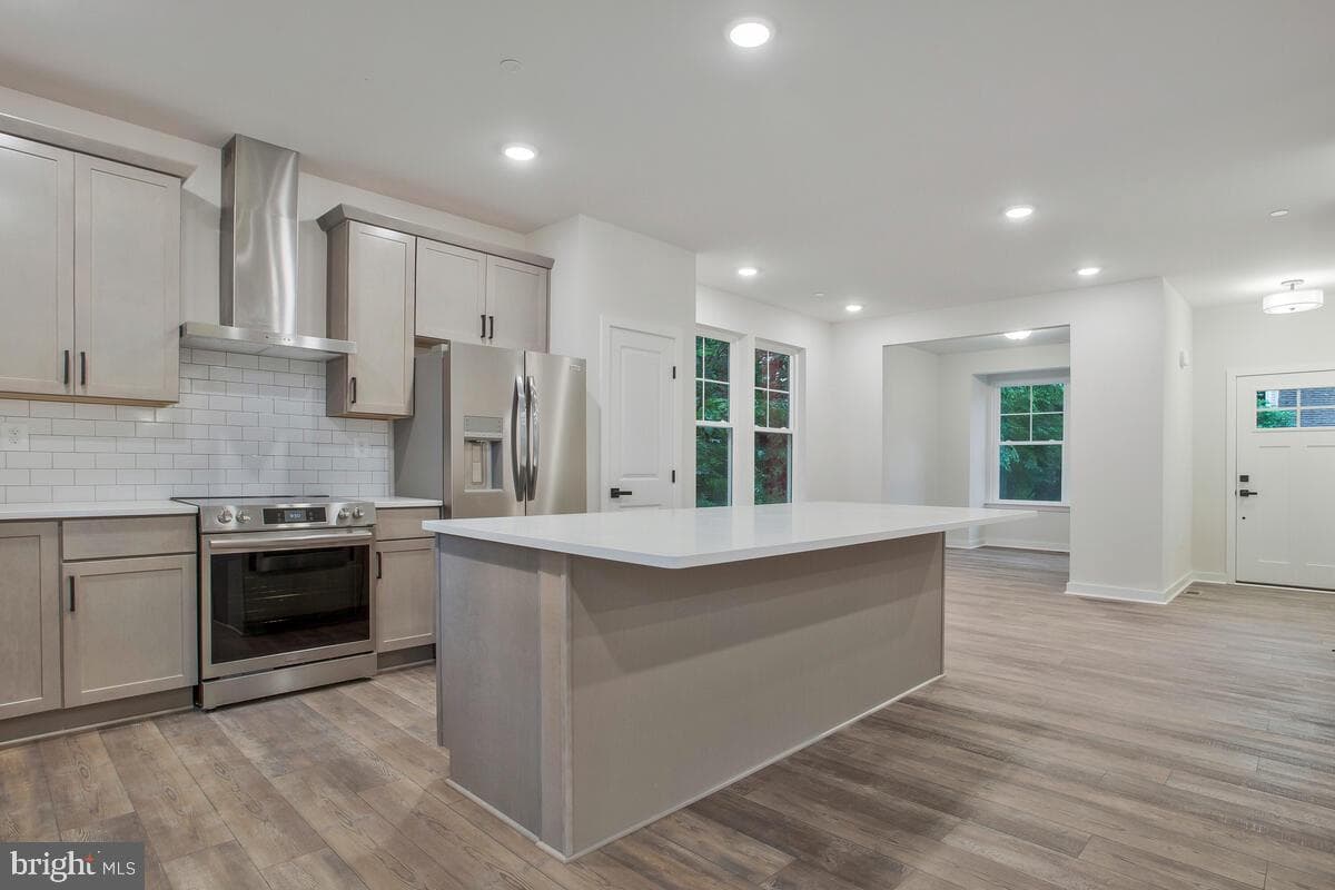 1209 Johnson Drive, Shady Side