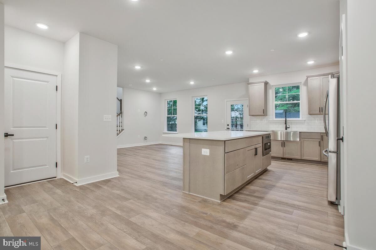 1209 Johnson Drive photo 6