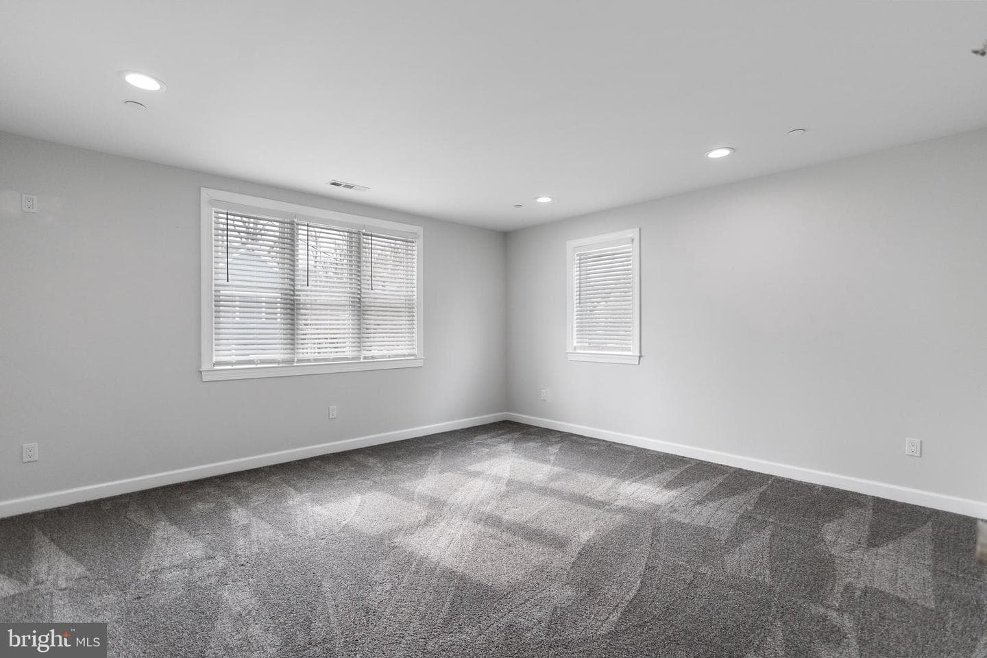 404 Alameda Parkway photo 18