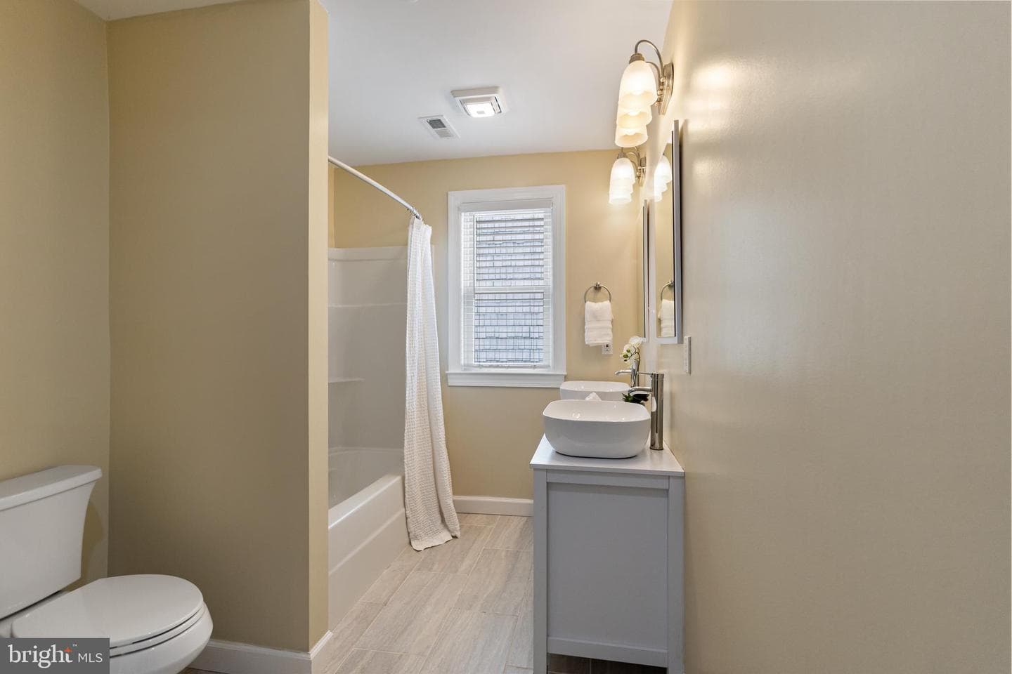 404 Alameda Parkway photo 19