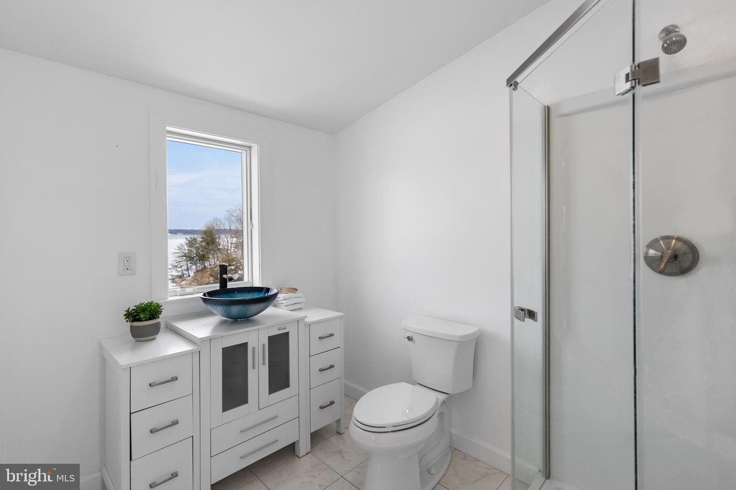 404 Alameda Parkway photo 24