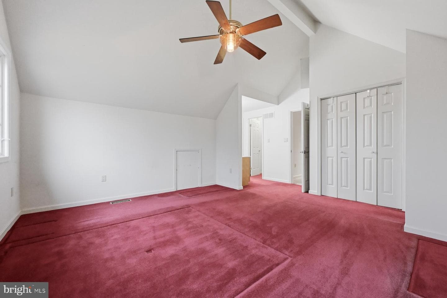 143 E Lake Drive photo 23