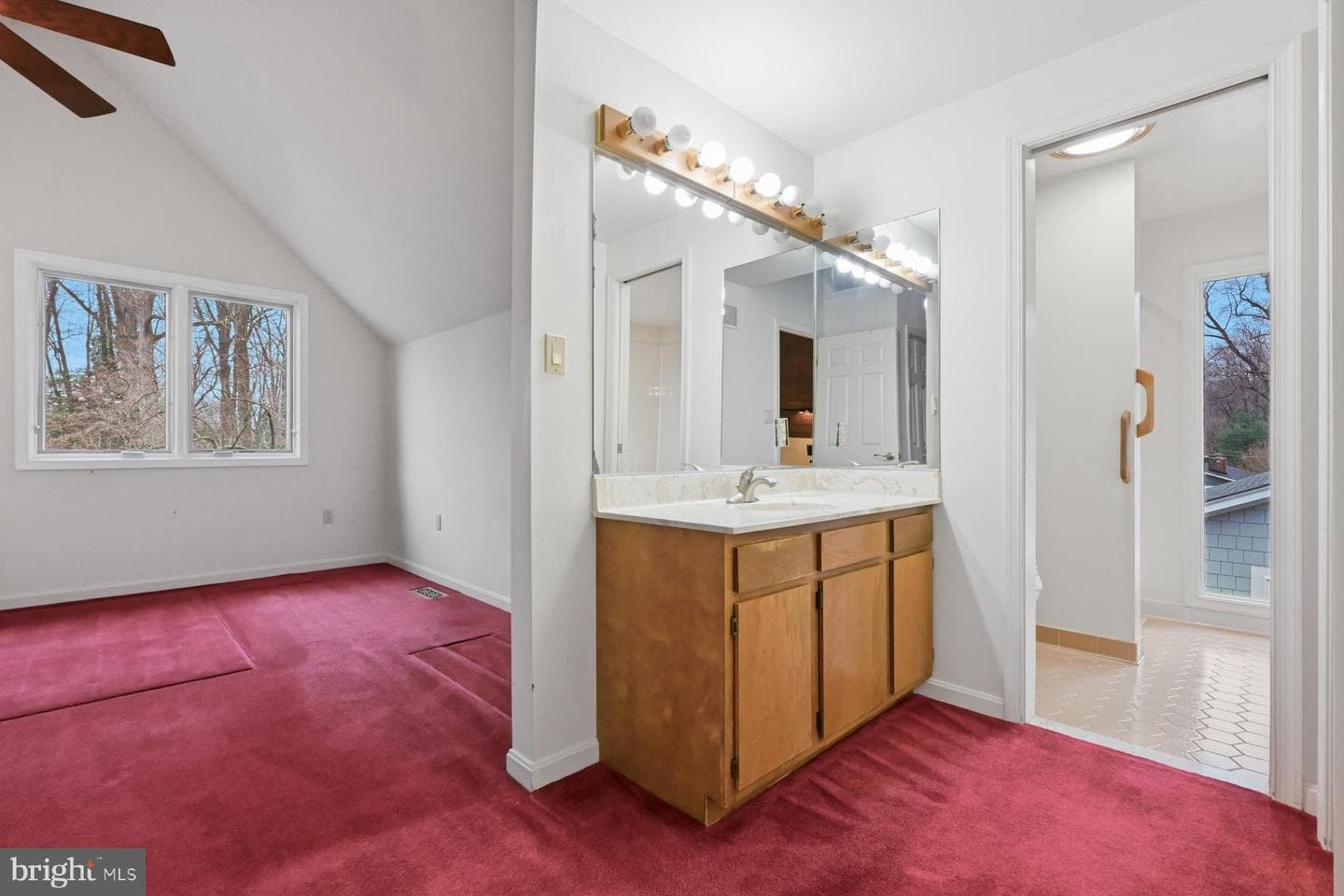 143 E Lake Drive photo 24