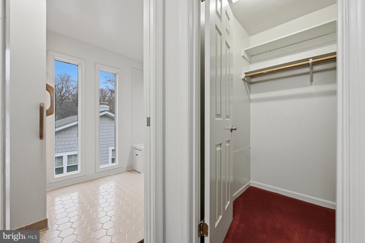 143 E Lake Drive photo 25