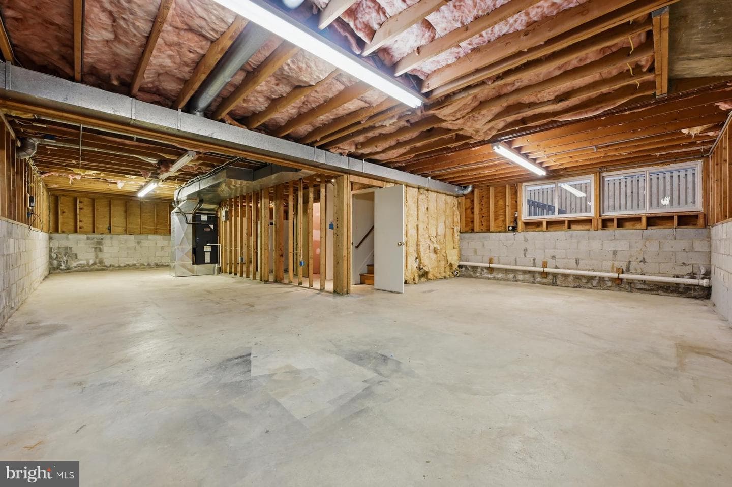 143 E Lake Drive photo 32