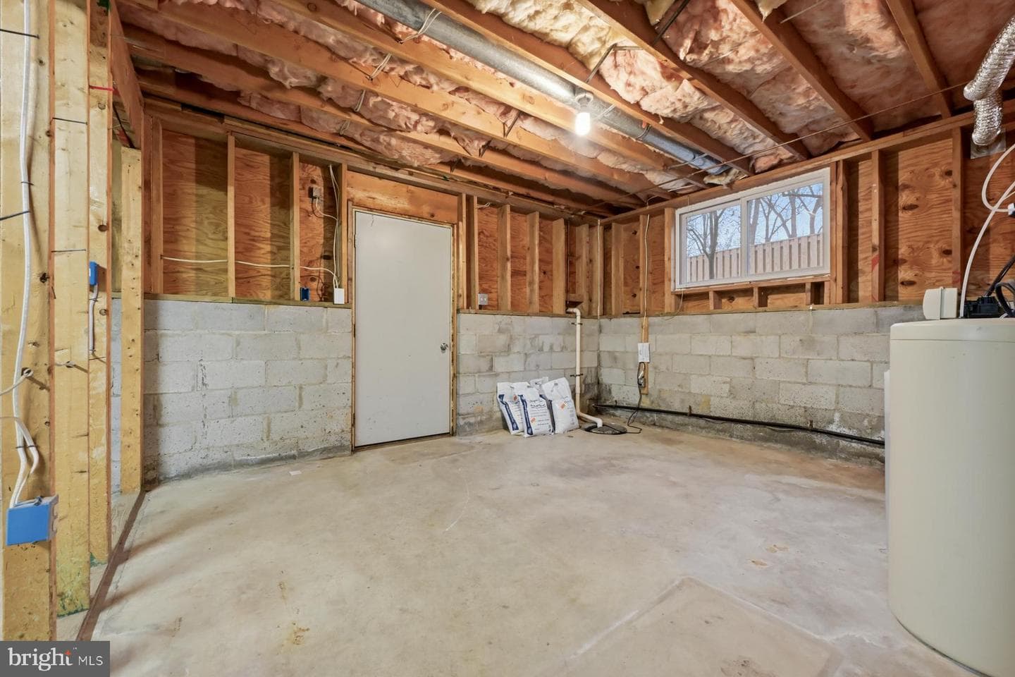 143 E Lake Drive photo 35