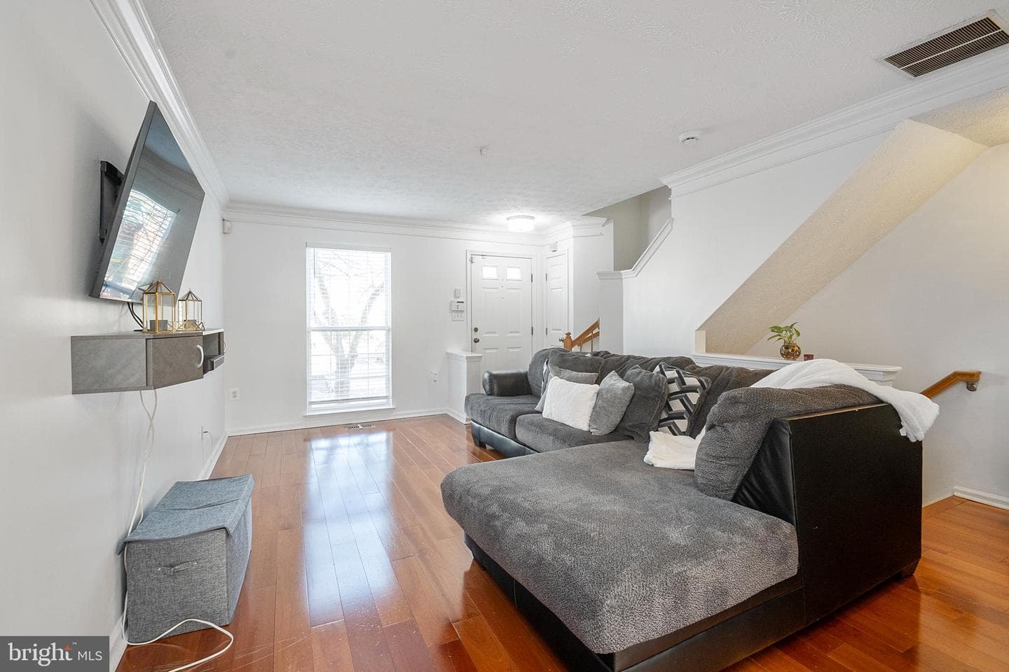 8310 Water Lily Way photo 2
