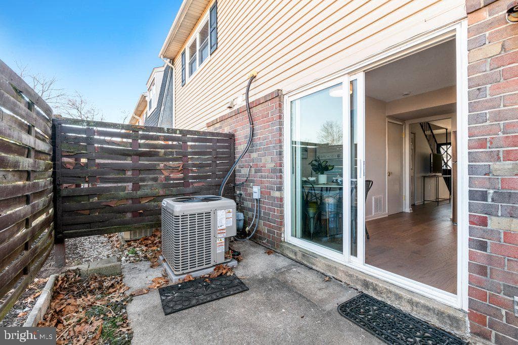 8355 Norwood Drive photo 16