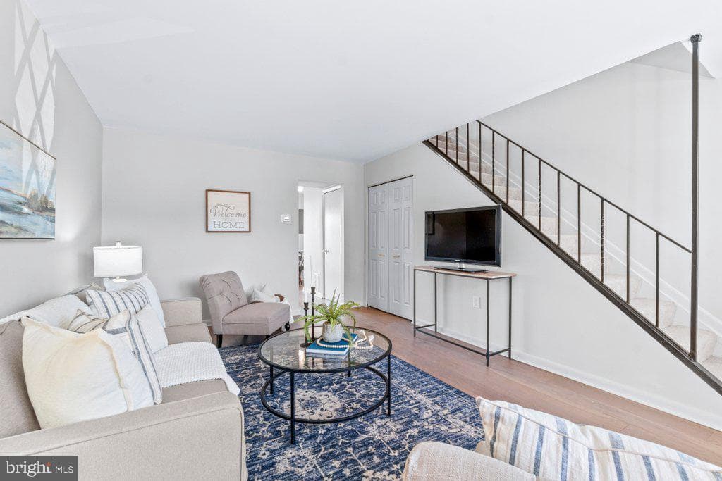 8355 Norwood Drive photo 6