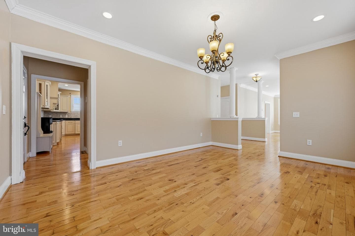 2123 Beach photo 17