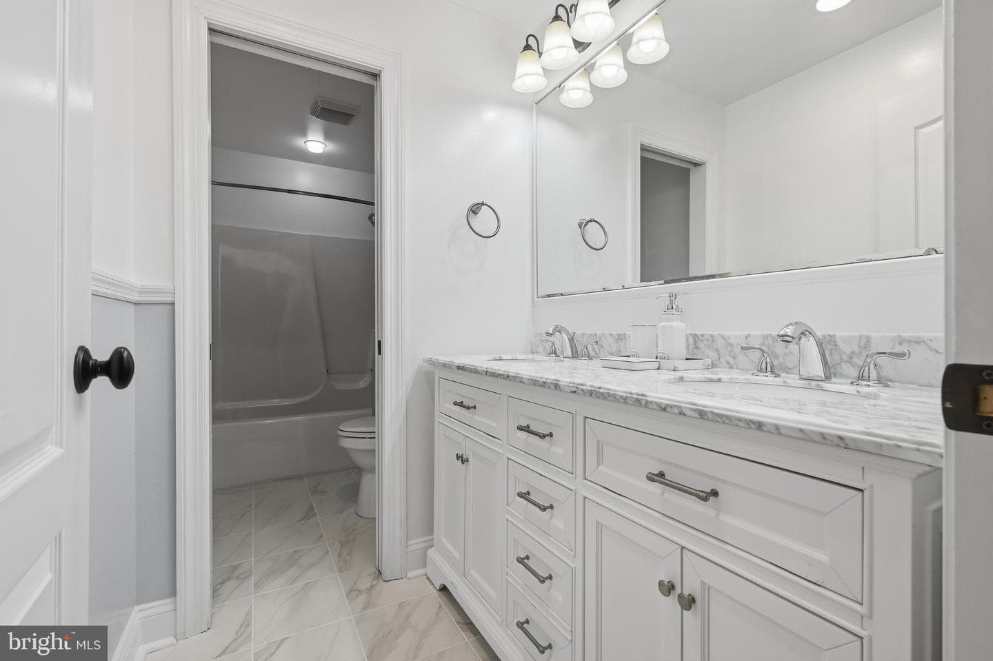 2123 Beach photo 36