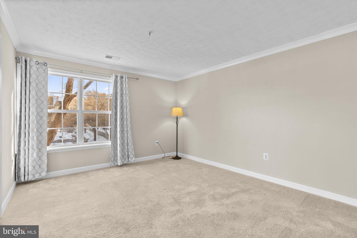 633 Admiral Drive #308 photo 21