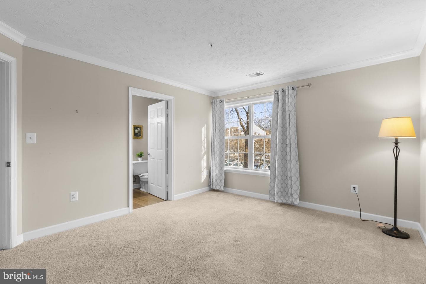 633 Admiral Drive #308 photo 22
