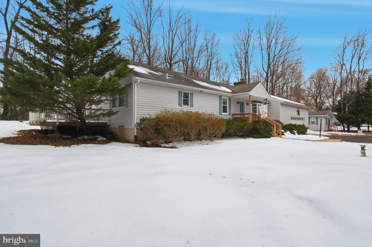 1746 Underwood Road photo 3