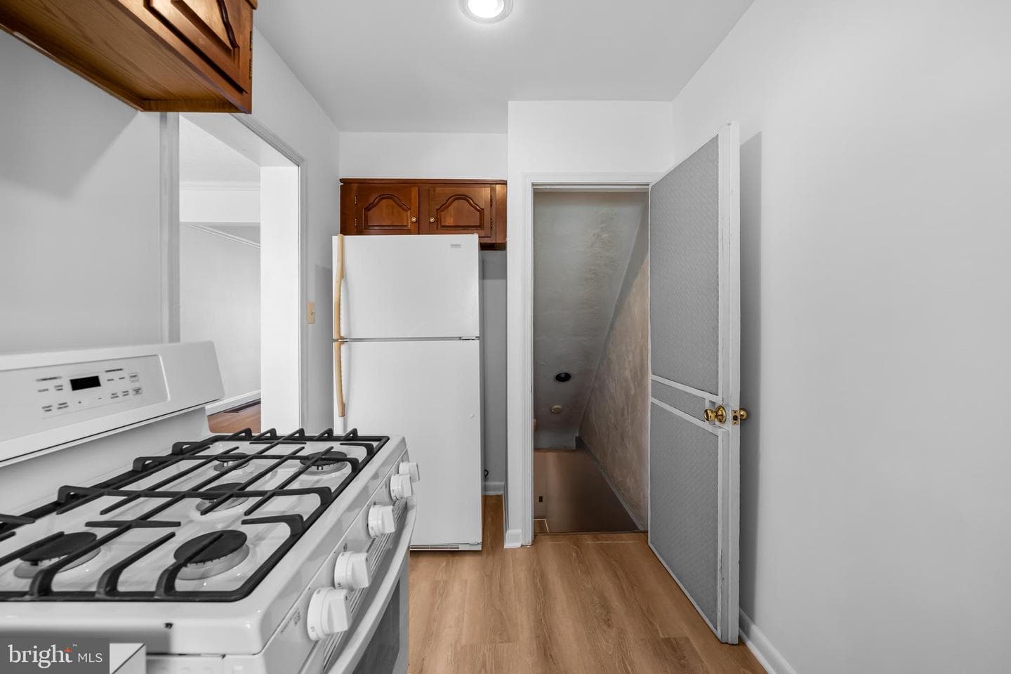 215 Grove Park Road photo 12