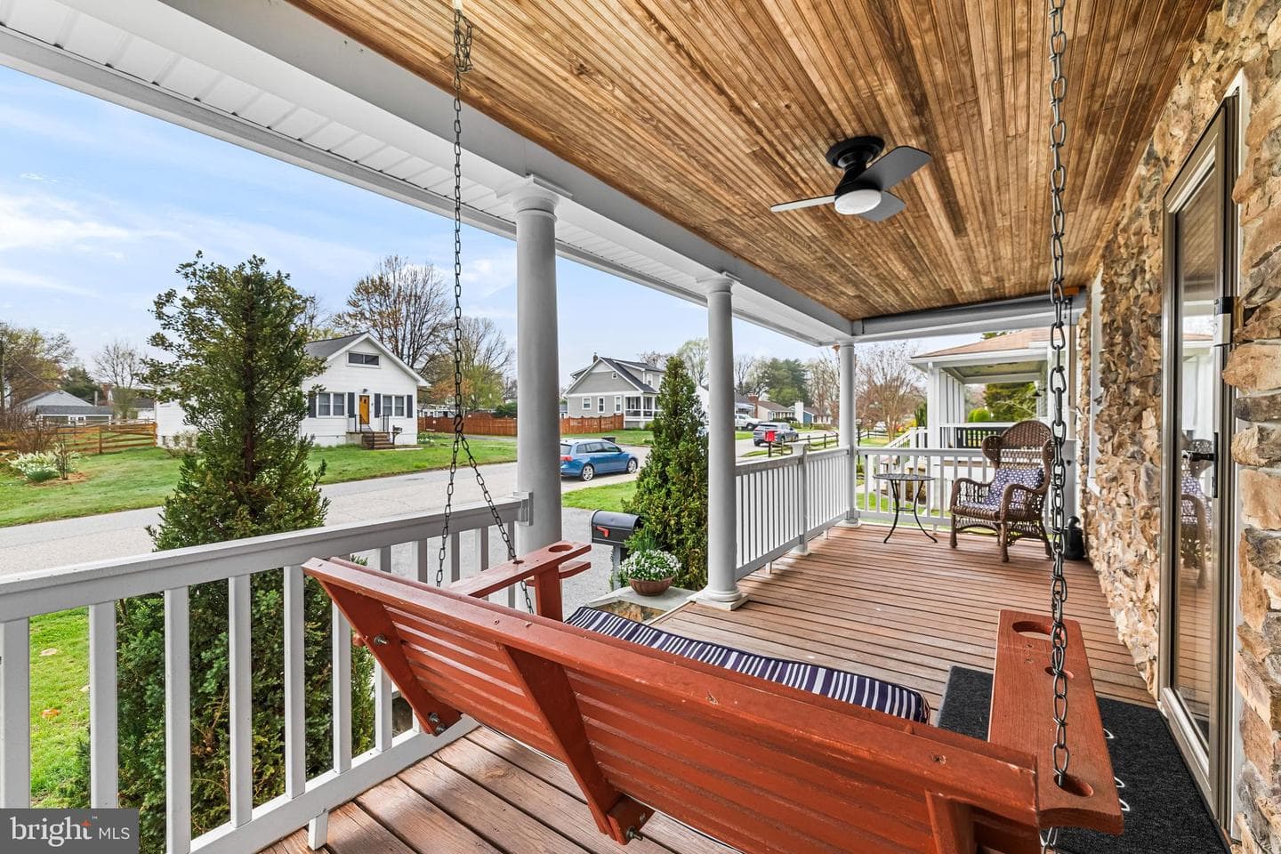 526 Hawthorne Road photo 4