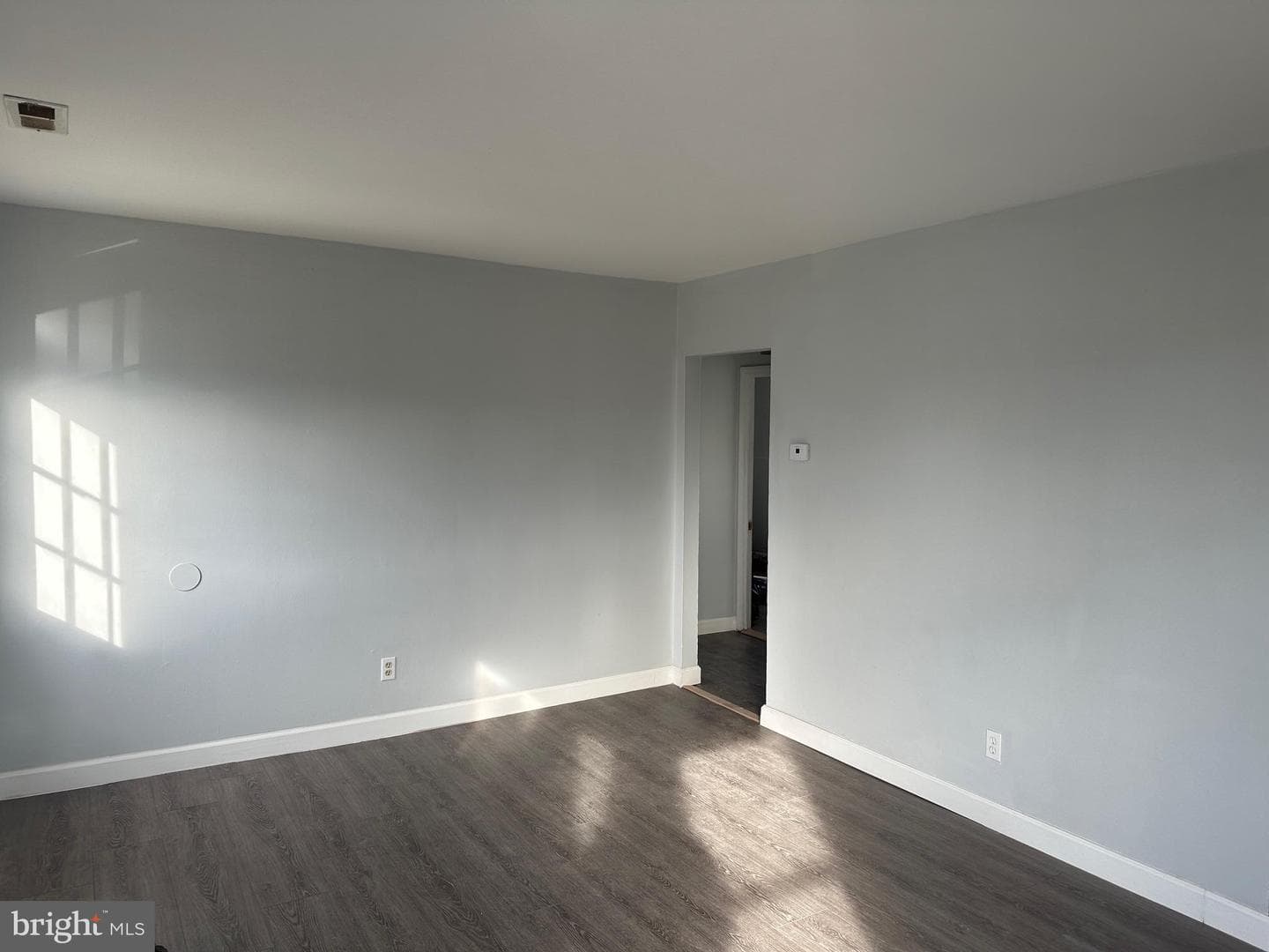 543 Munroe Circle photo 4