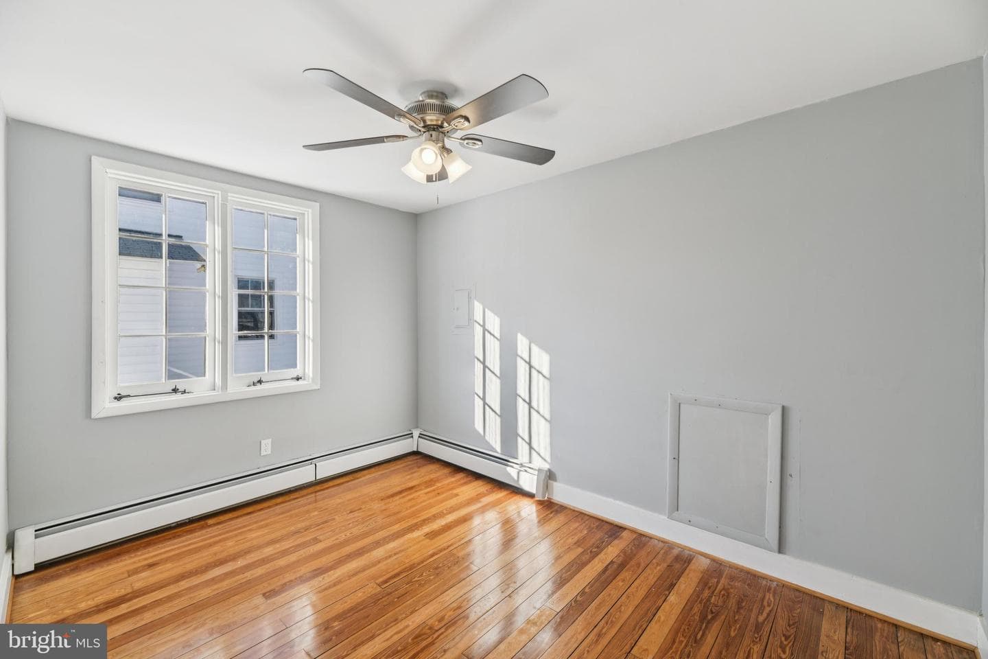 306 Linden Avenue photo 19