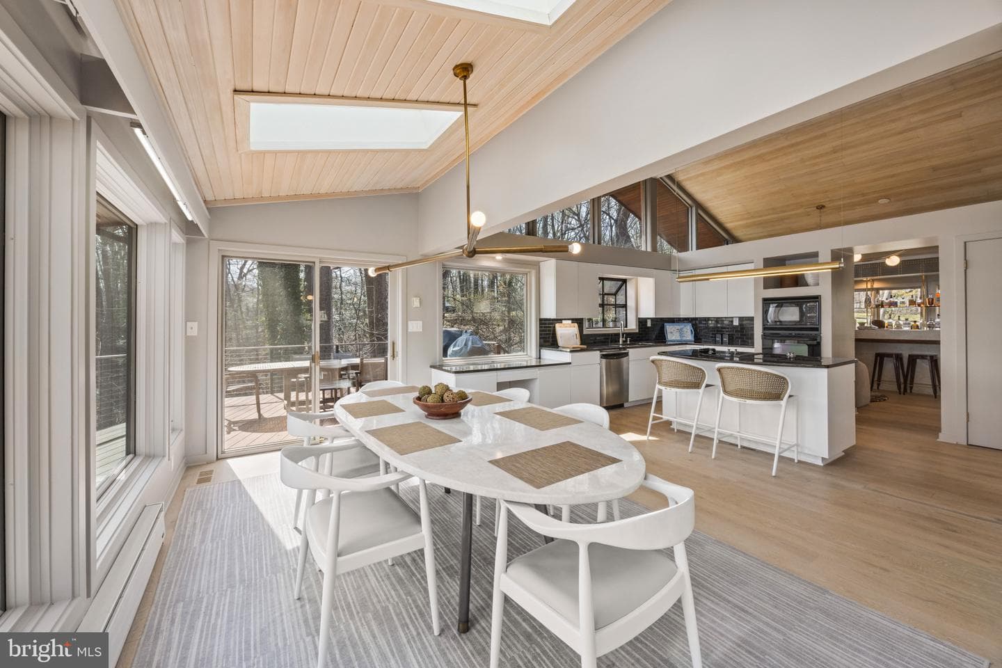 1306 Saint Pauls Way photo 11