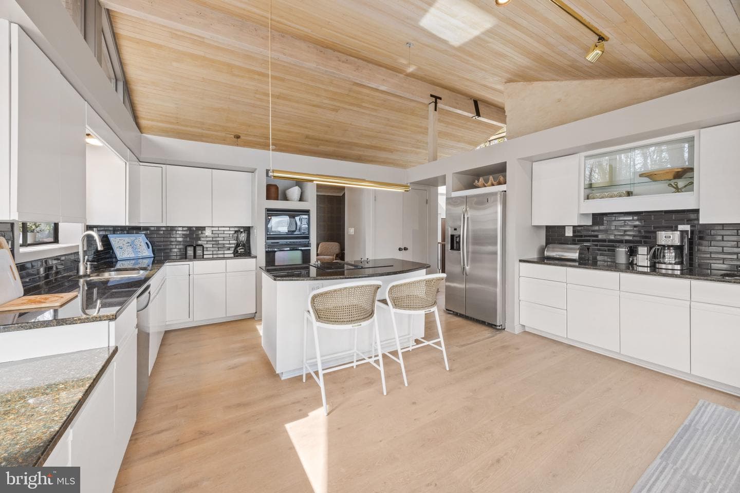 1306 Saint Pauls Way photo 14