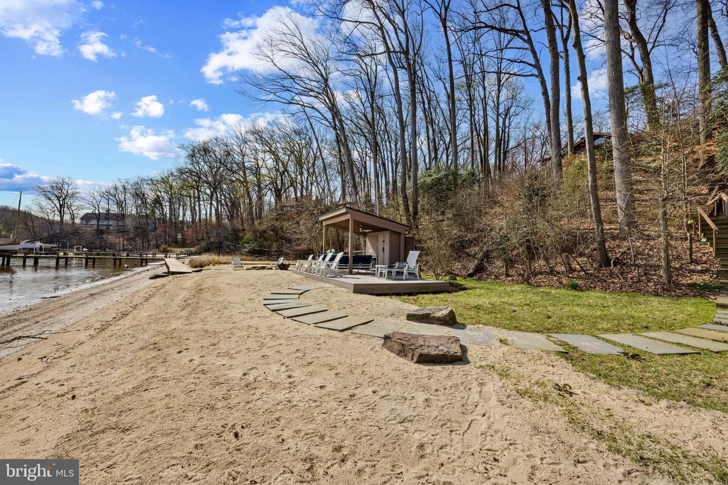 1306 Saint Pauls Way photo 33