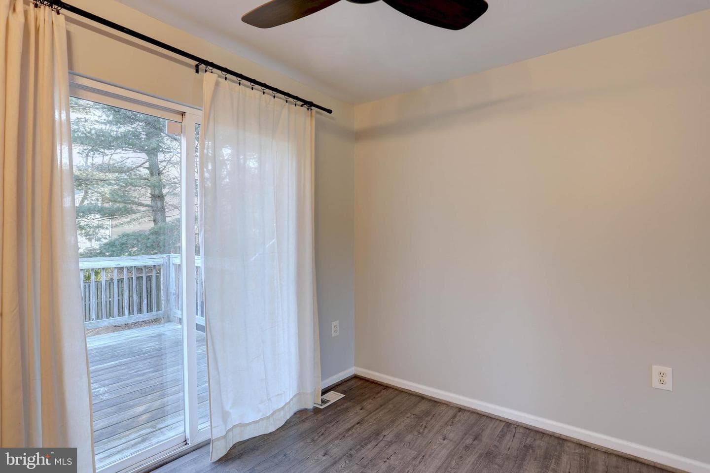 1159 Greenhill Road photo 12