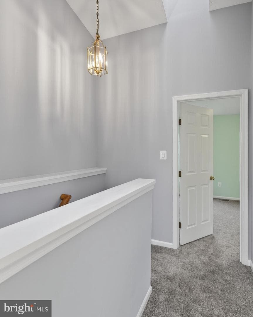 592 Quaker Ridge Court photo 42
