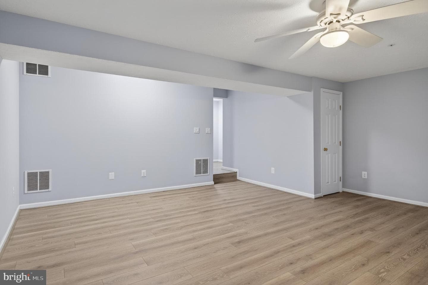 592 Quaker Ridge Court photo 52