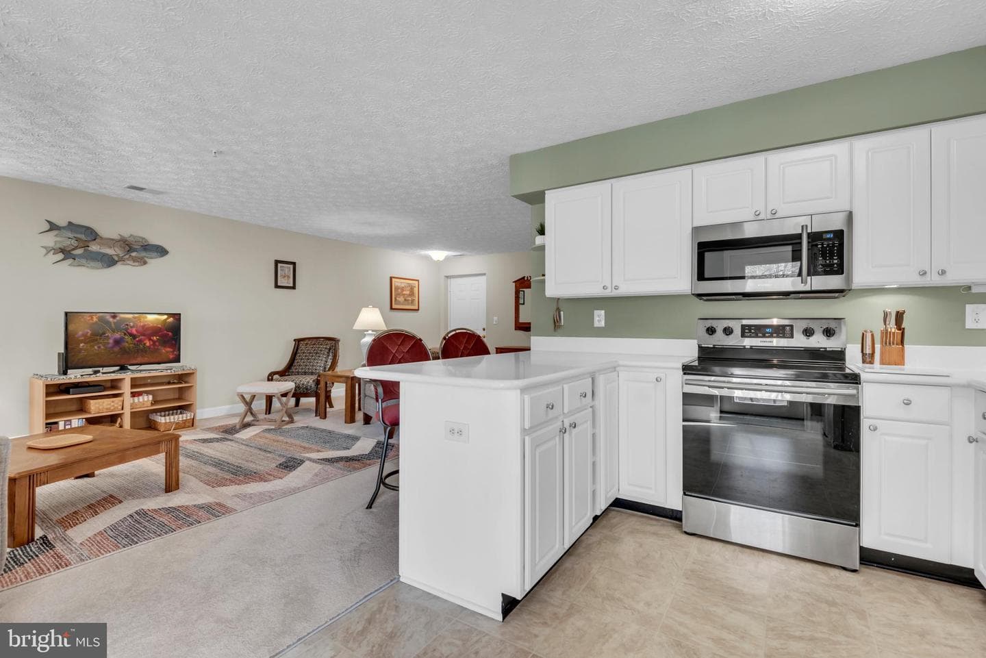 615 Admiral Drive #206 photo 11