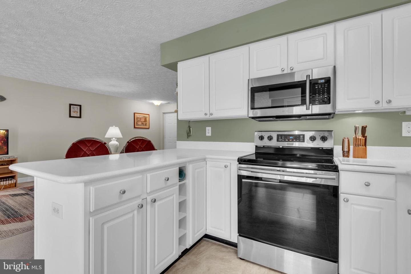 615 Admiral Drive #206 photo 12