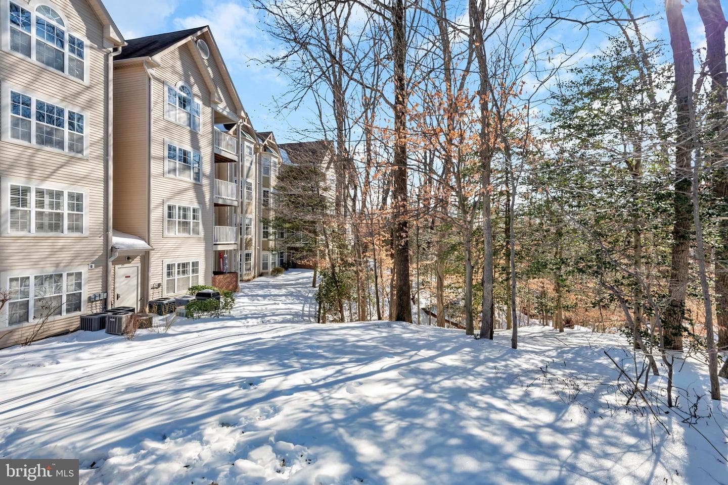 615 Admiral Drive #206 photo 31