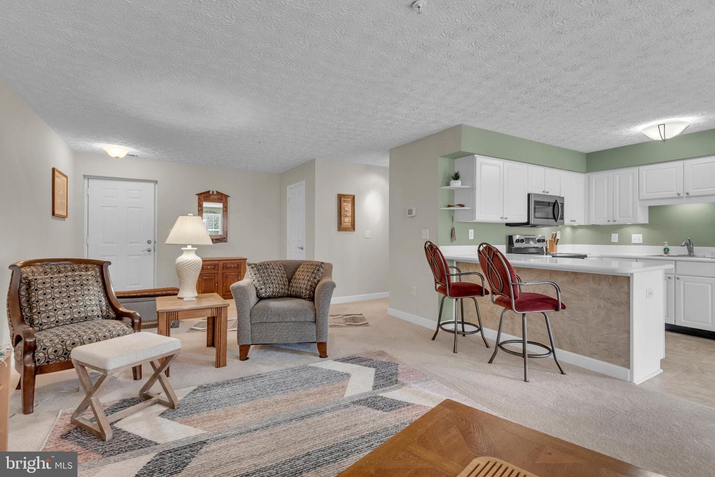 615 Admiral Drive #206 photo 6
