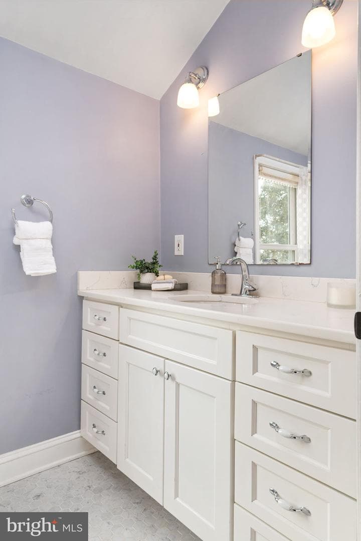 244 Puritan Place photo 32