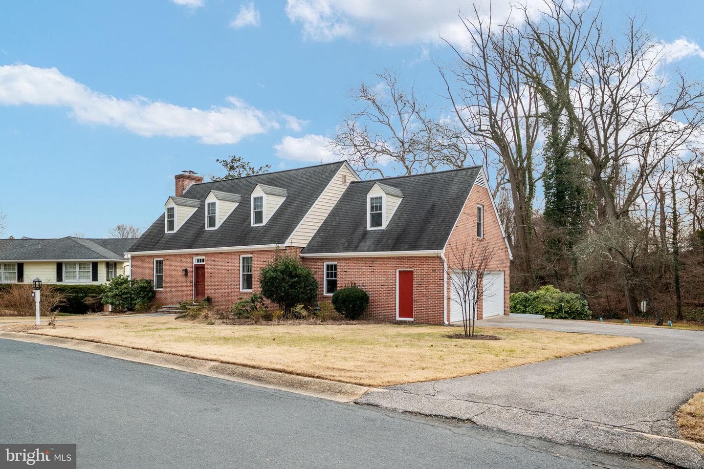 244 Puritan Place photo 5