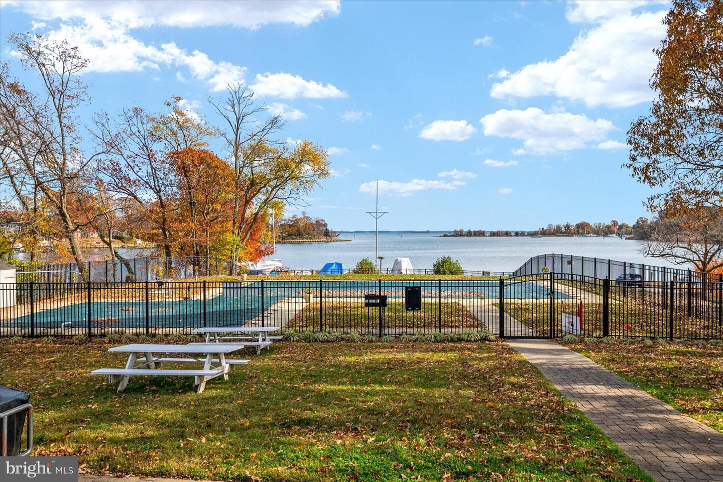 244 Puritan Place photo 87