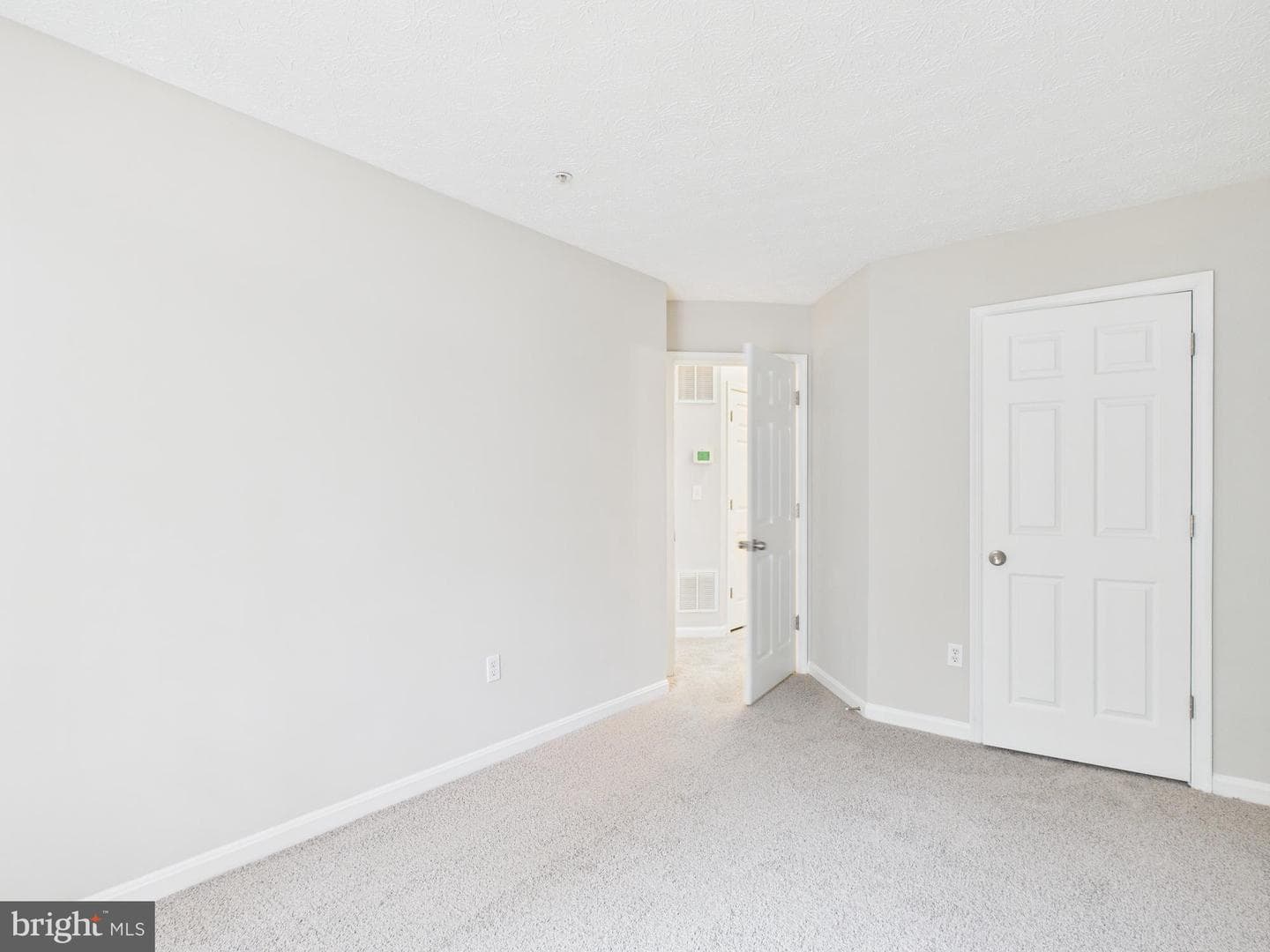 8067 Brookstone Court #100 photo 18
