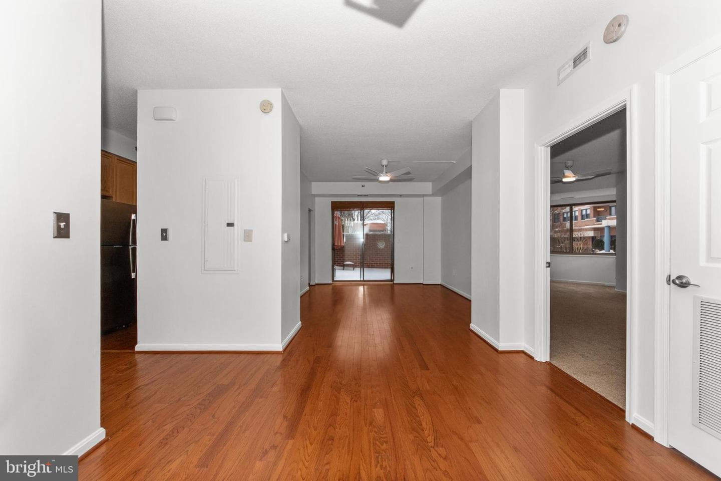 940 Astern Way #102a photo 18