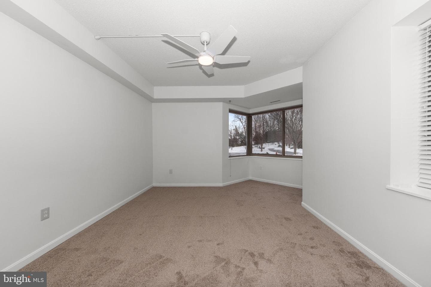 940 Astern Way #102a photo 31