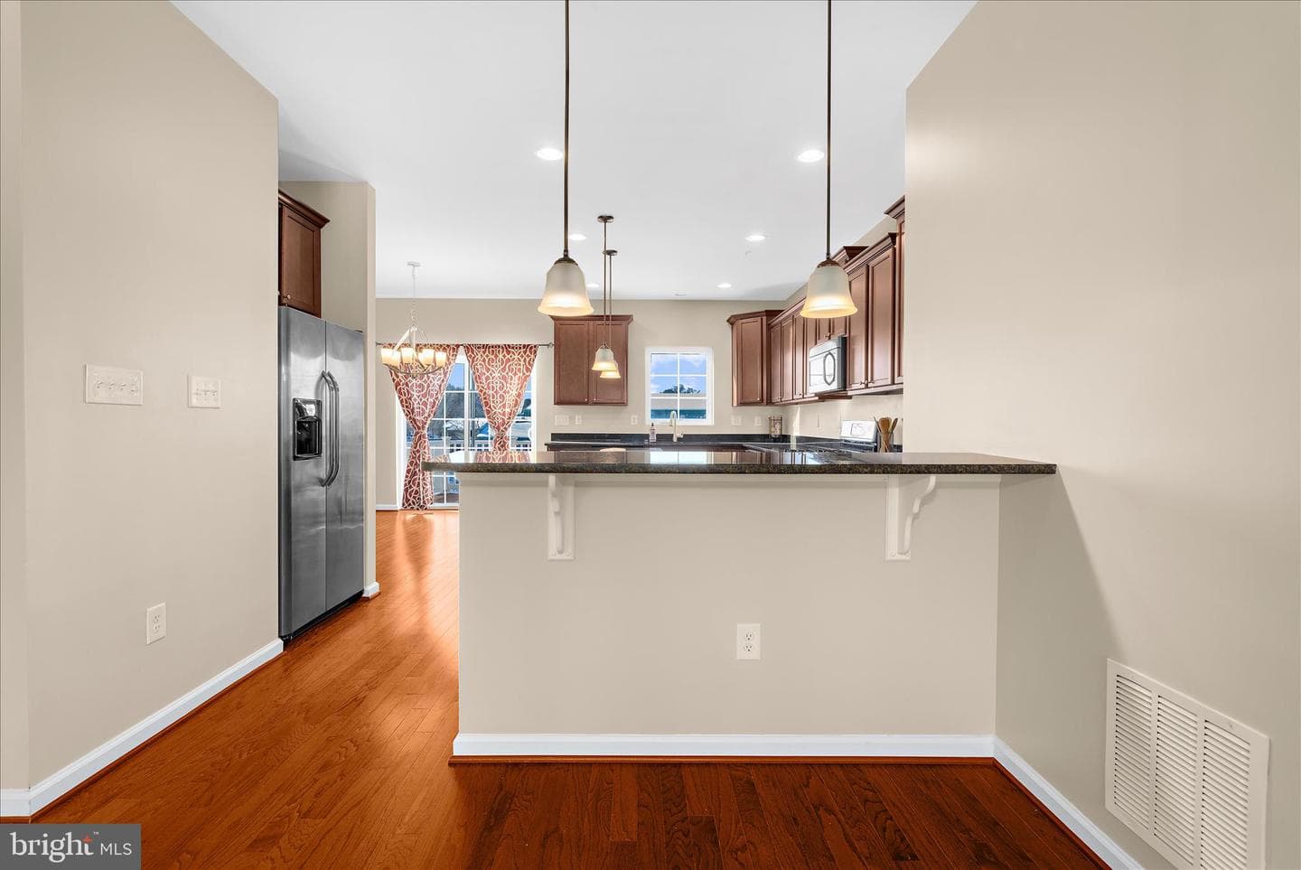 541 Bluffton Drive photo 10