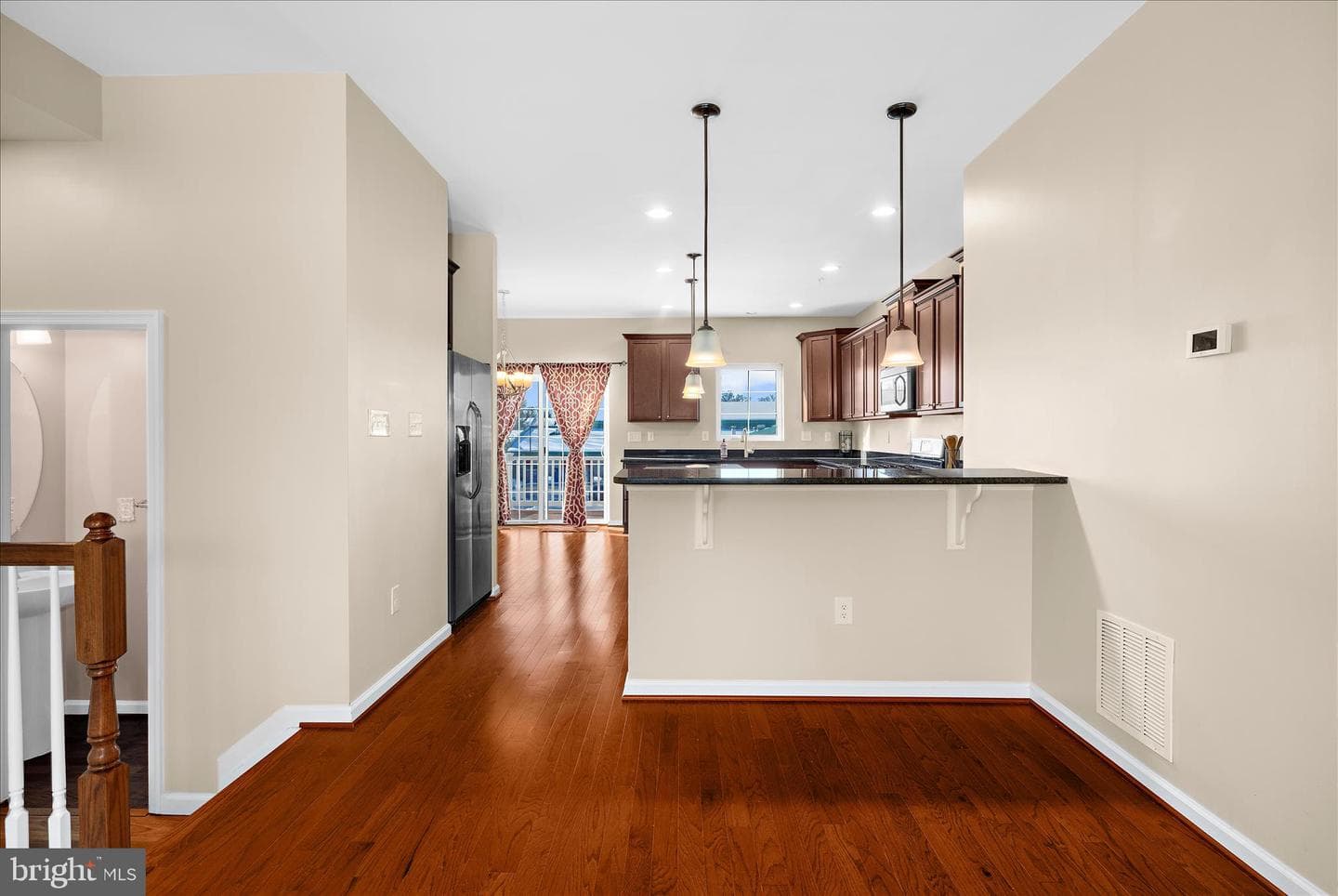 541 Bluffton Drive photo 9