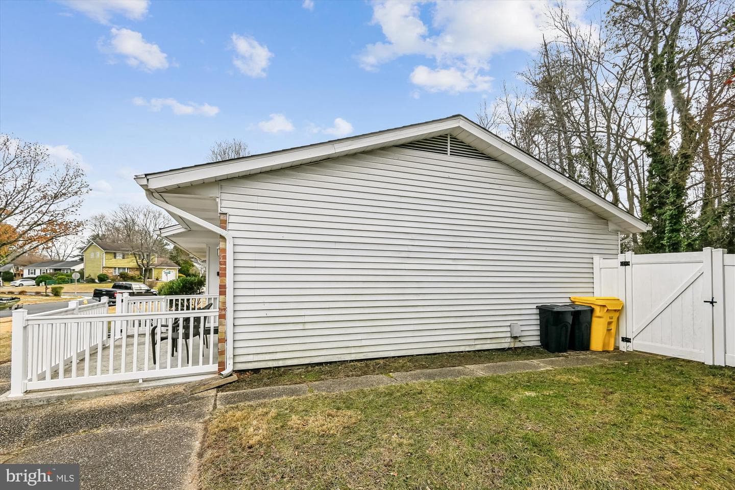 523 Kenora Drive photo 11