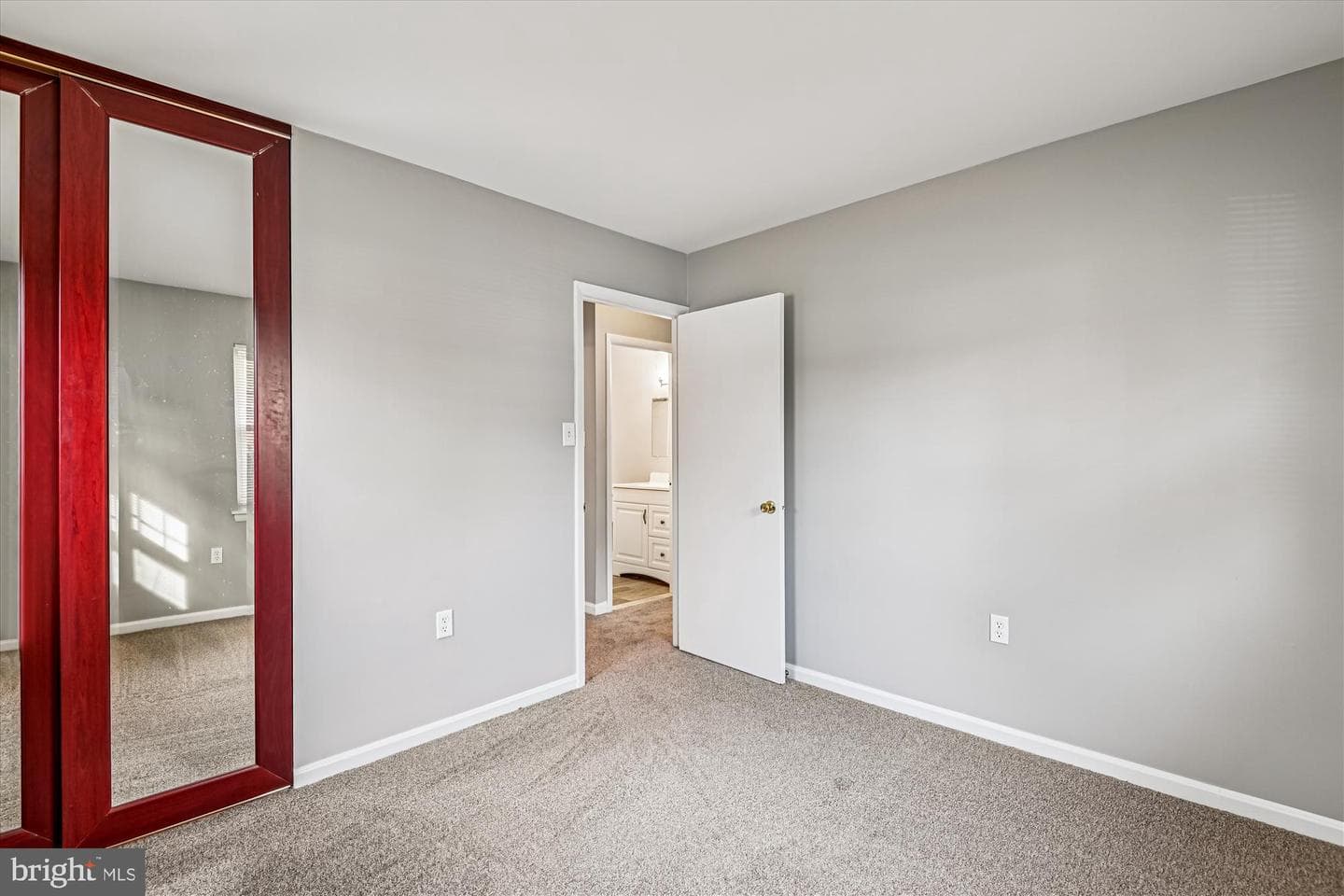 523 Kenora Drive photo 37