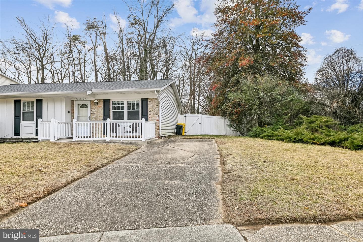 523 Kenora Drive photo 7