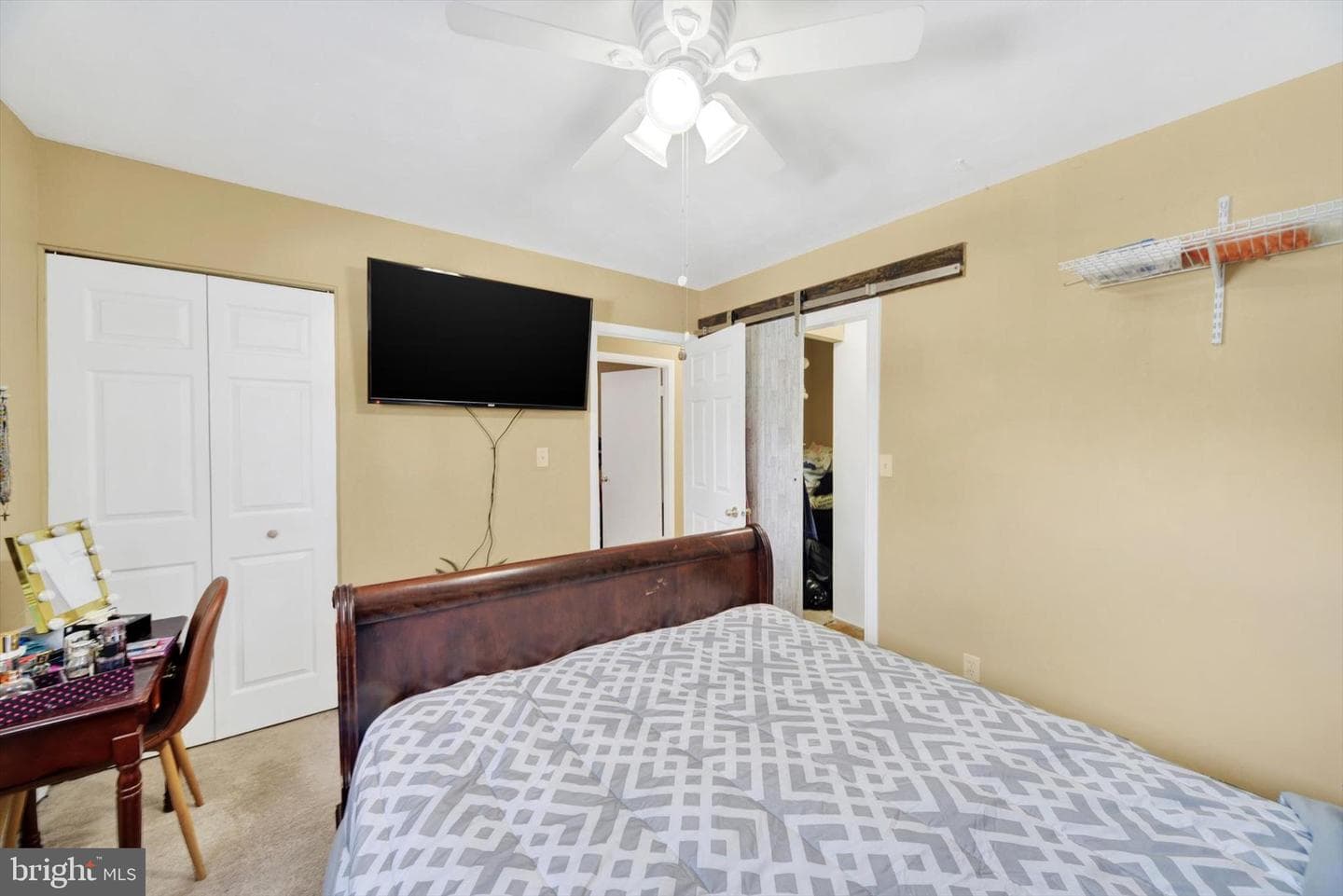 920 Blakistone Road photo 15