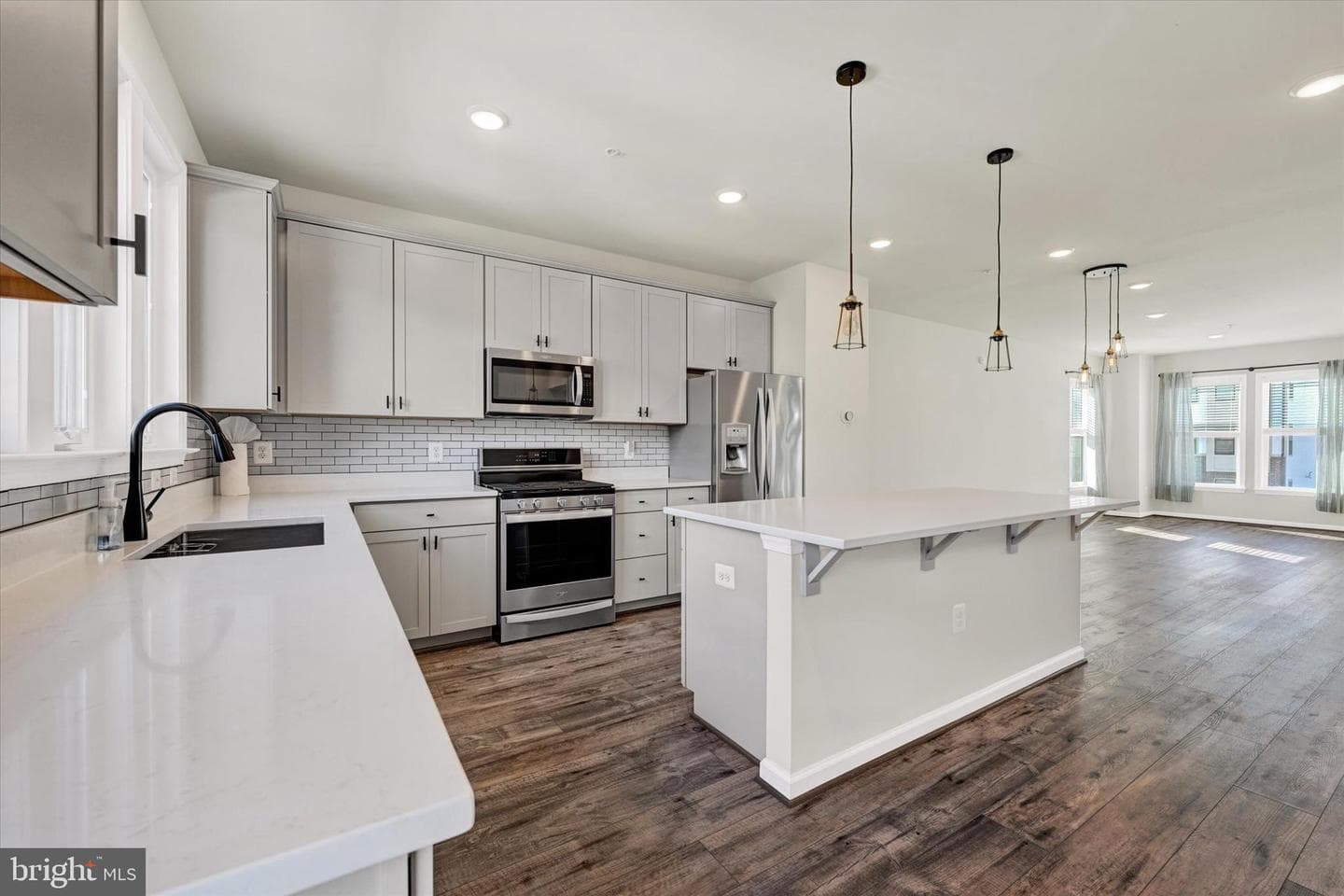 219 Oakpine Drive photo 13