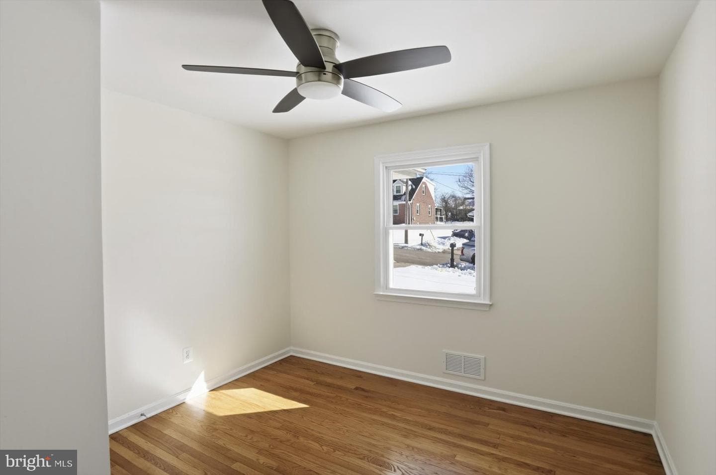 36 Mapledale Avenue photo 22